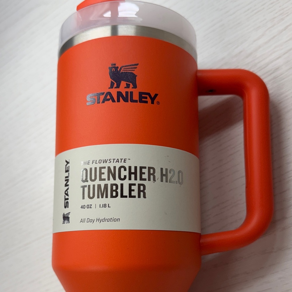 Matching Stanley Orange Quencher Tumbler with Carry-All - Picture 2 of 9